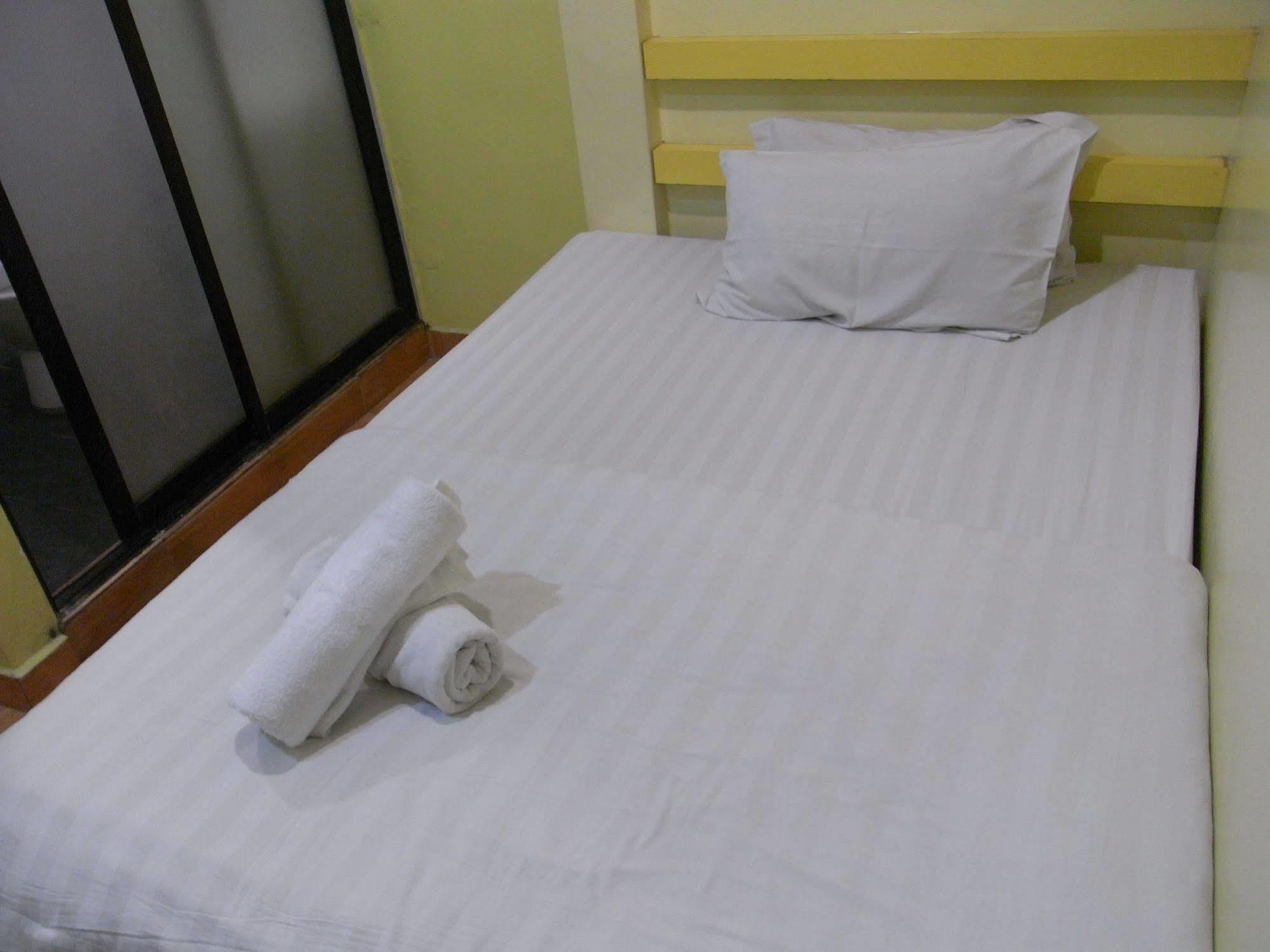 Rest & Go Hotel Shah Alam @ Uitm & Hospital Shah Alam Bagian luar foto