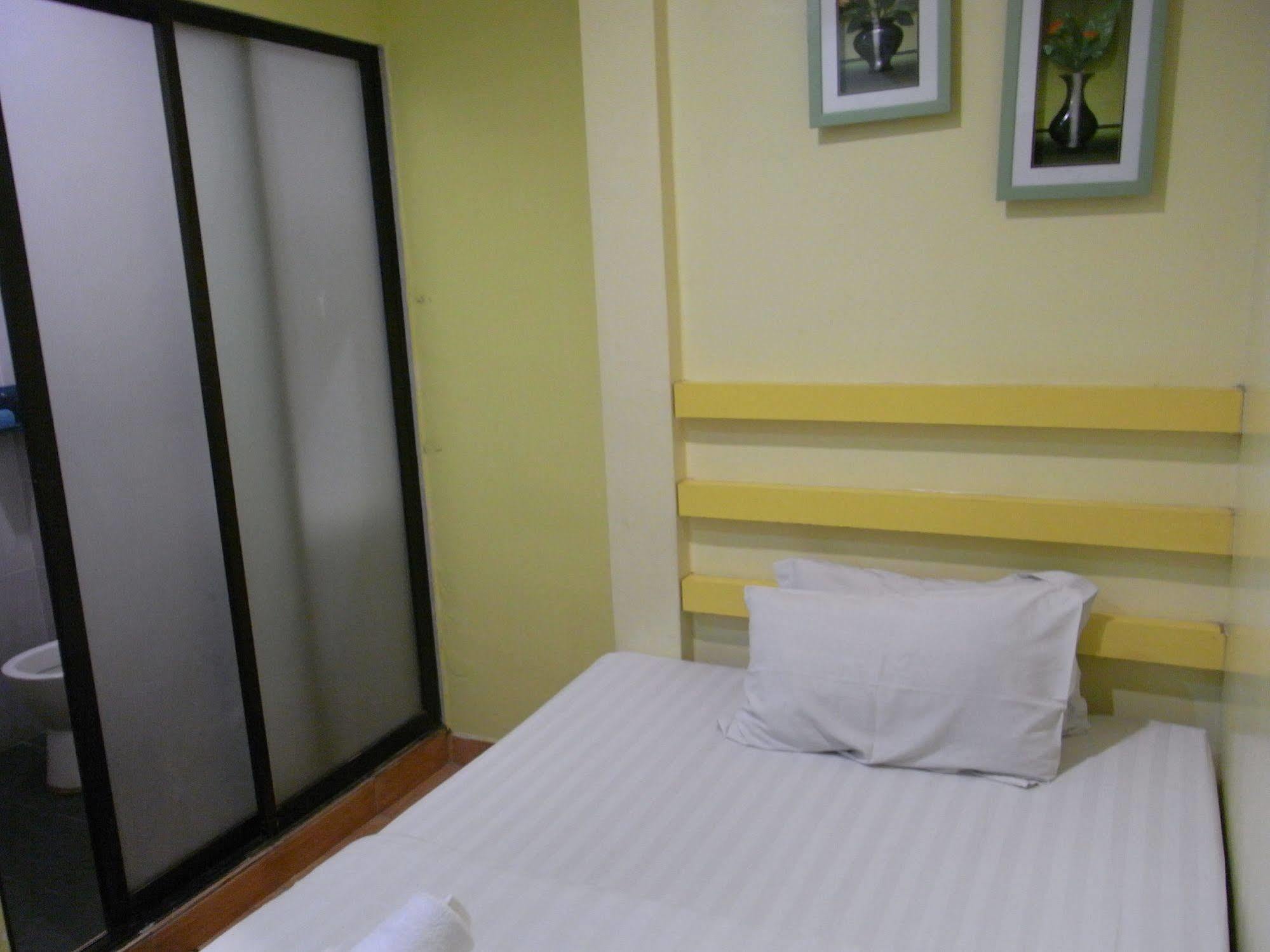 Rest & Go Hotel Shah Alam @ Uitm & Hospital Shah Alam Bagian luar foto